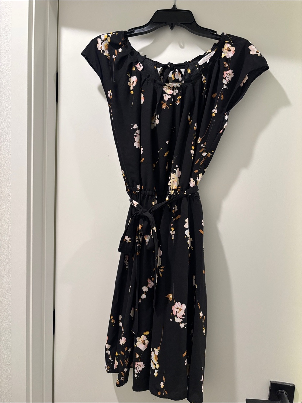 LC Lauren Conrad Black Floral Tie-Waist Midi Dress